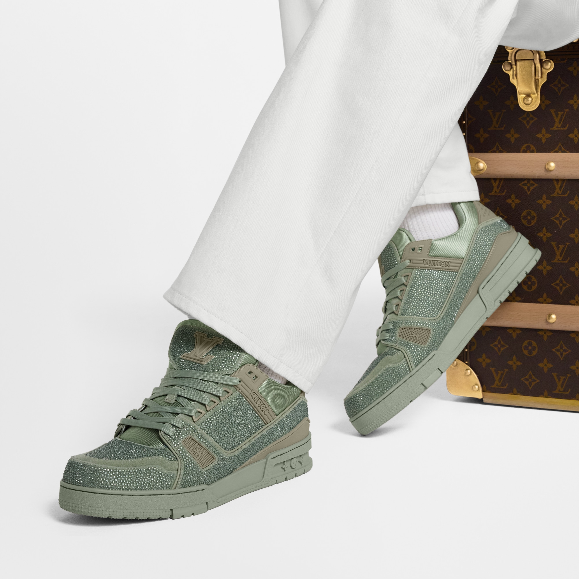 LV Trainer Sneaker - Men - Shoes | LOUIS VUITTON ®